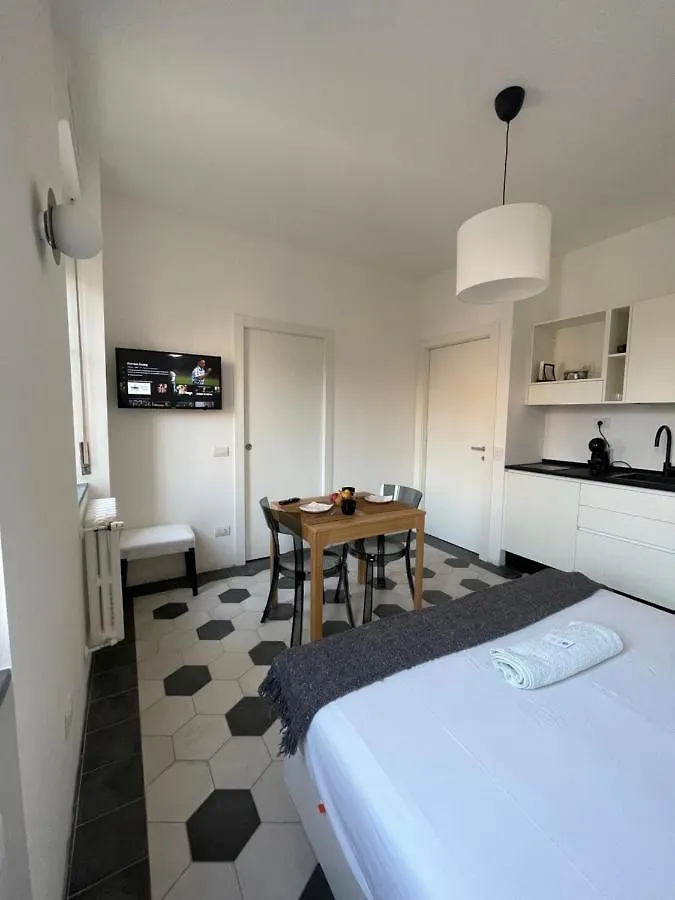 Appartement La Marina Di Milano - Pier Lombardo  Milan